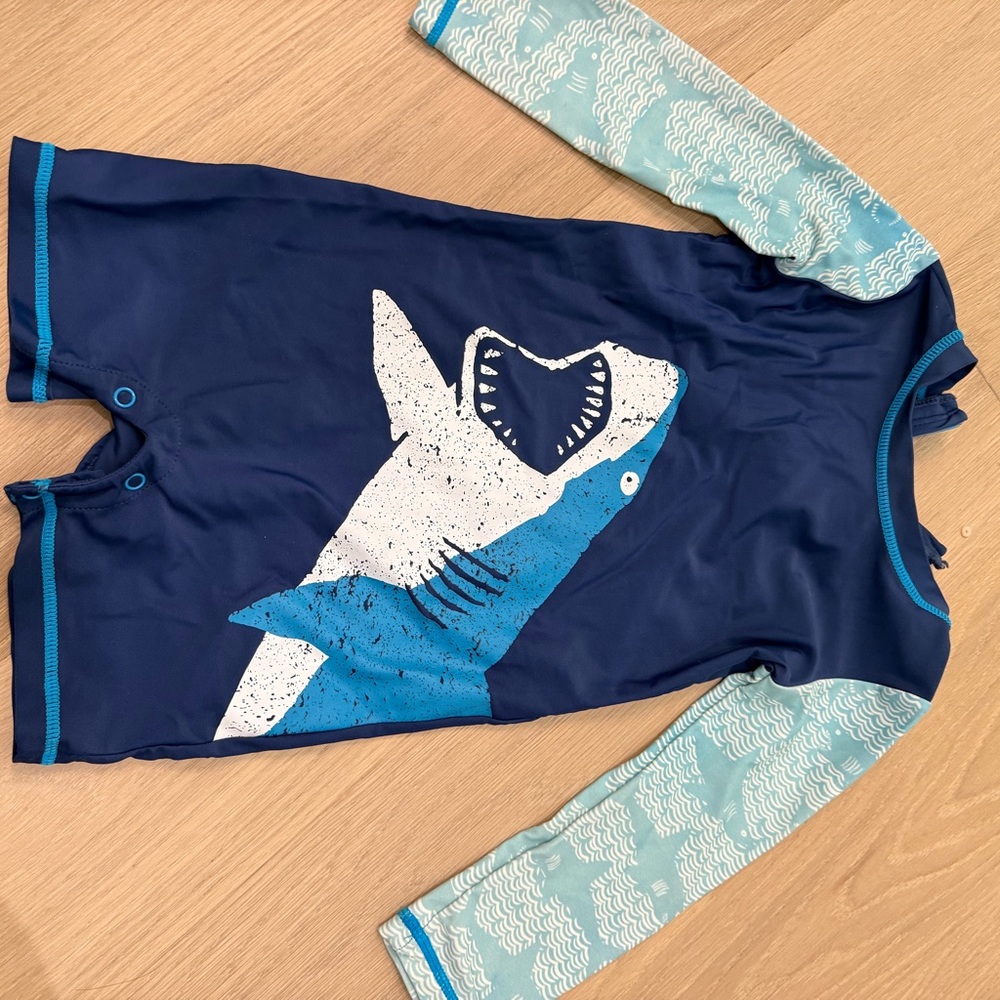 2 Hatley Blue Shark and Dino Kids Swim Rashguard